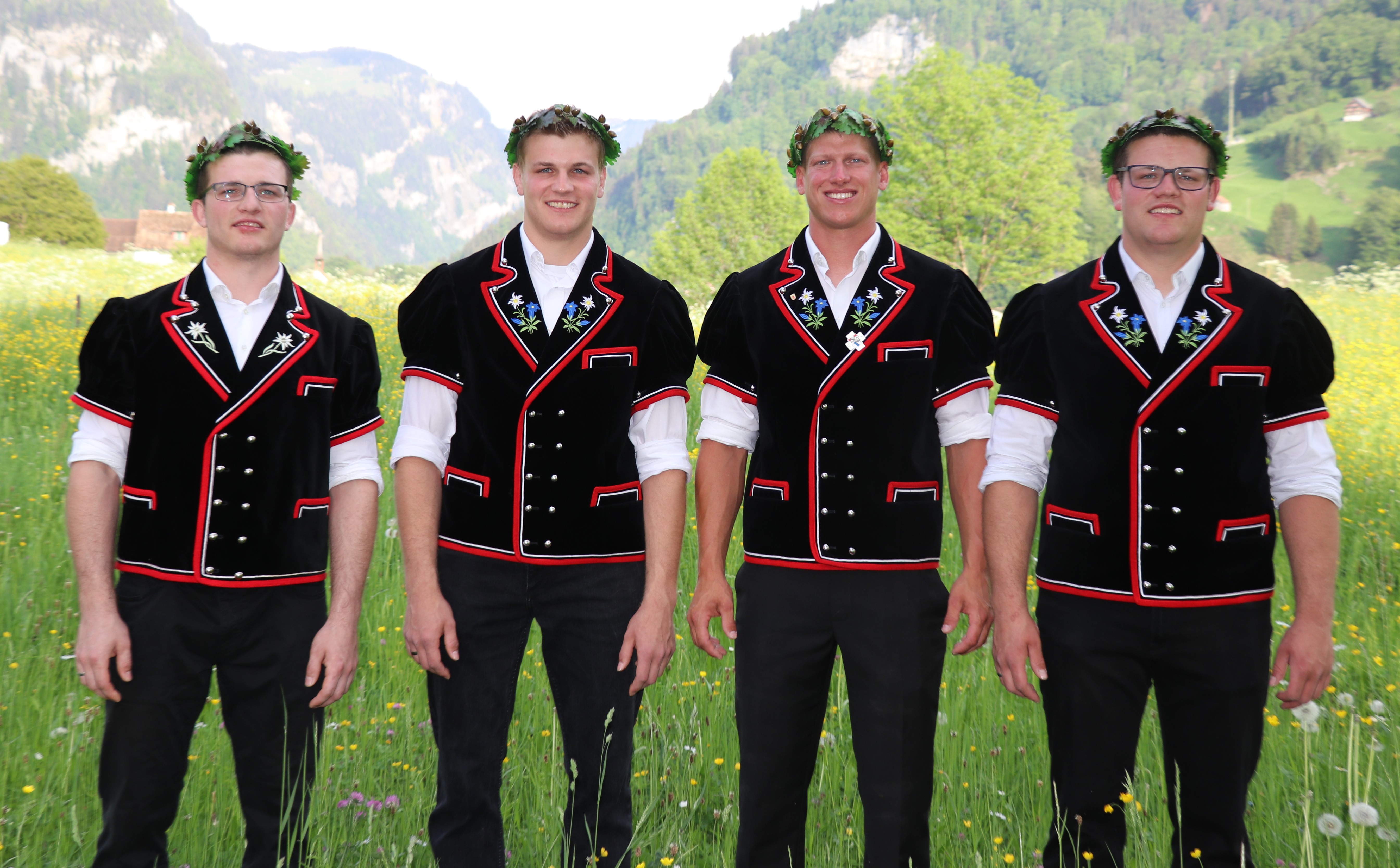 DIe vier Zuger Kranzgewinner vom Schwyzer Kantonalen